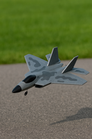 RC Flugzeug mit Fernsteuerung - Militär Look