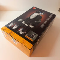 LEGO® Ideas Schwarz-weisse Katze 21349